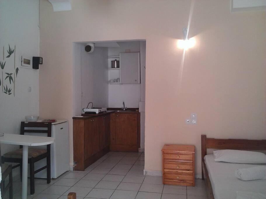 Studio 10 Minutes From The Center Of Heraklion. Lejlighed Eksteriør billede