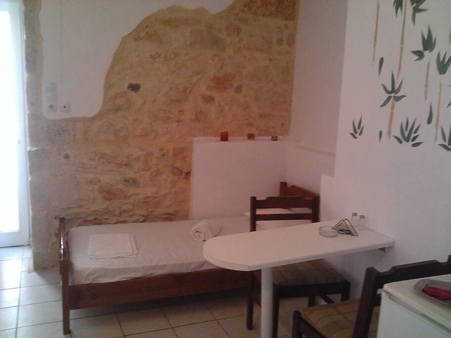 Studio 10 Minutes From The Center Of Heraklion. Lejlighed Eksteriør billede